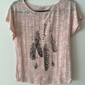 Light pink t-shirt